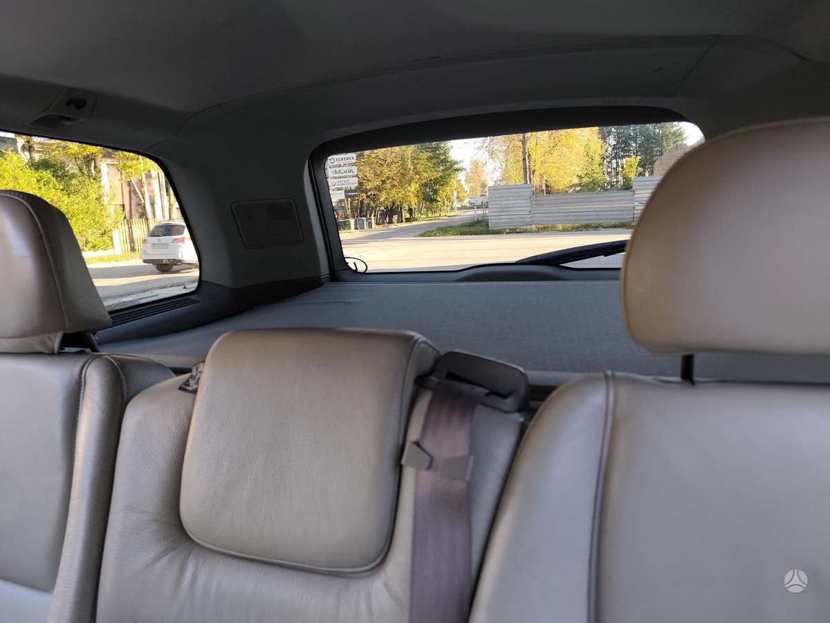 Volvo XC90 2004 — photo 11