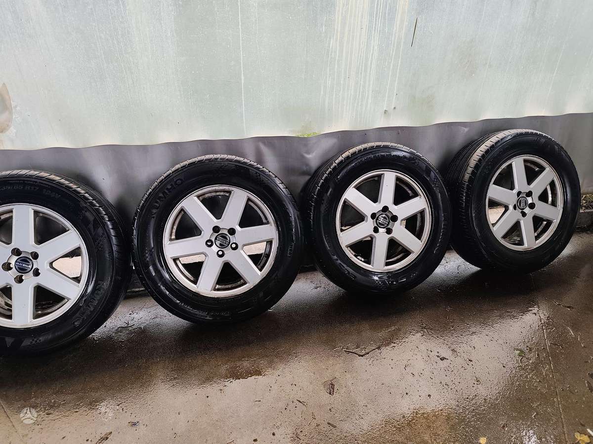 Volvo XC90 2004 — photo 15