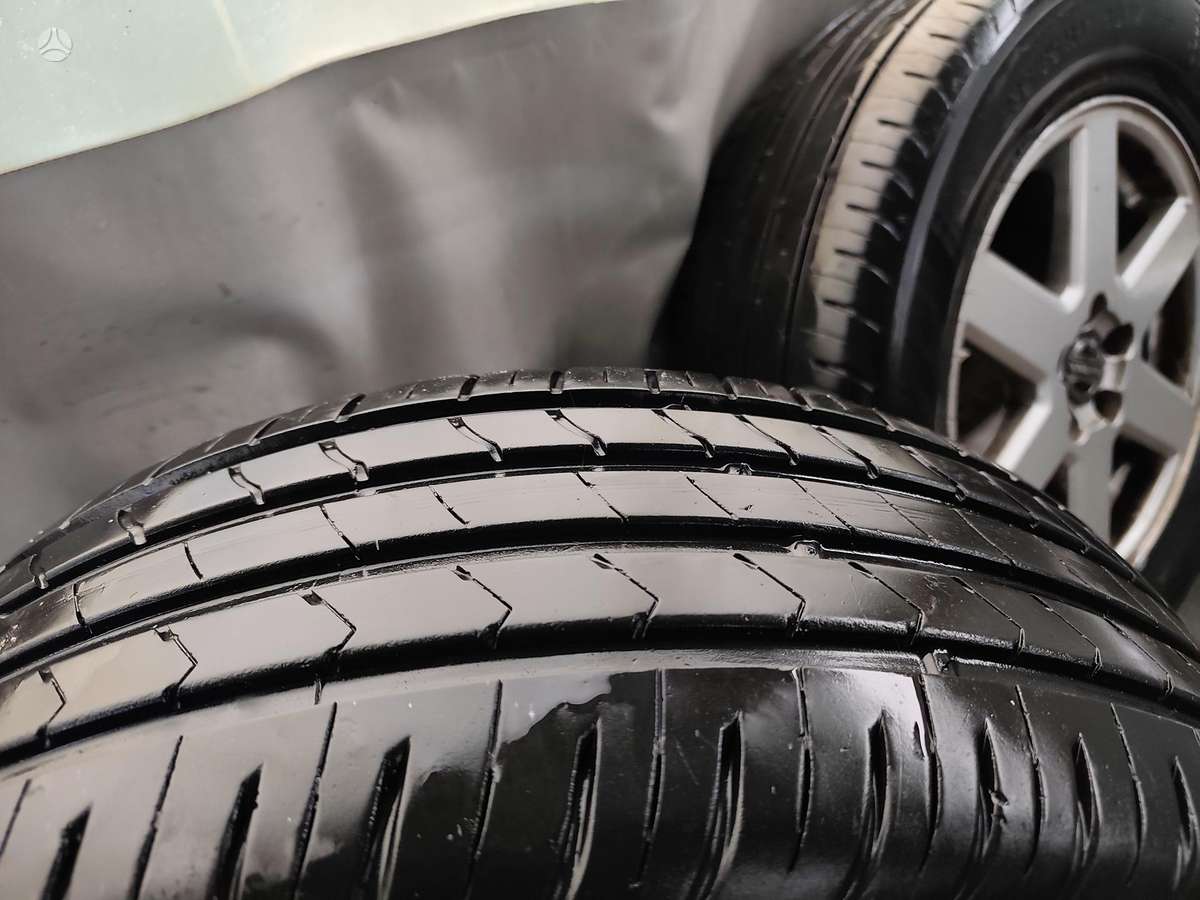 Volvo XC90 2004 — photo 16