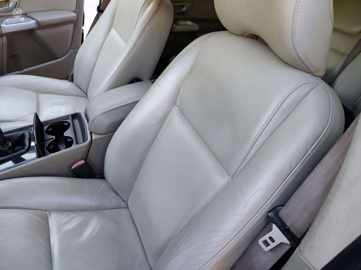 Volvo XC90 2004 — photo 8