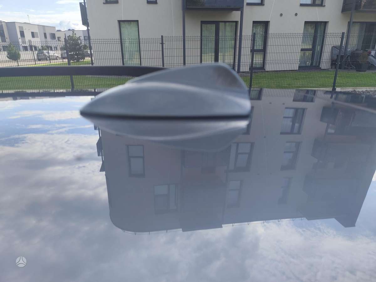 Volvo V70 2012 — photo 12