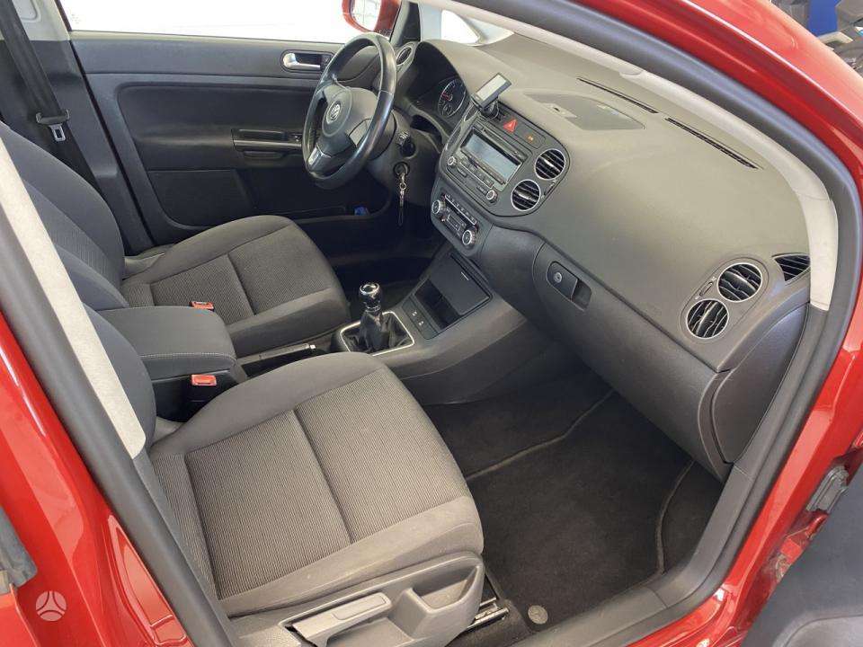 Volkswagen Golf 2010 — photo 8