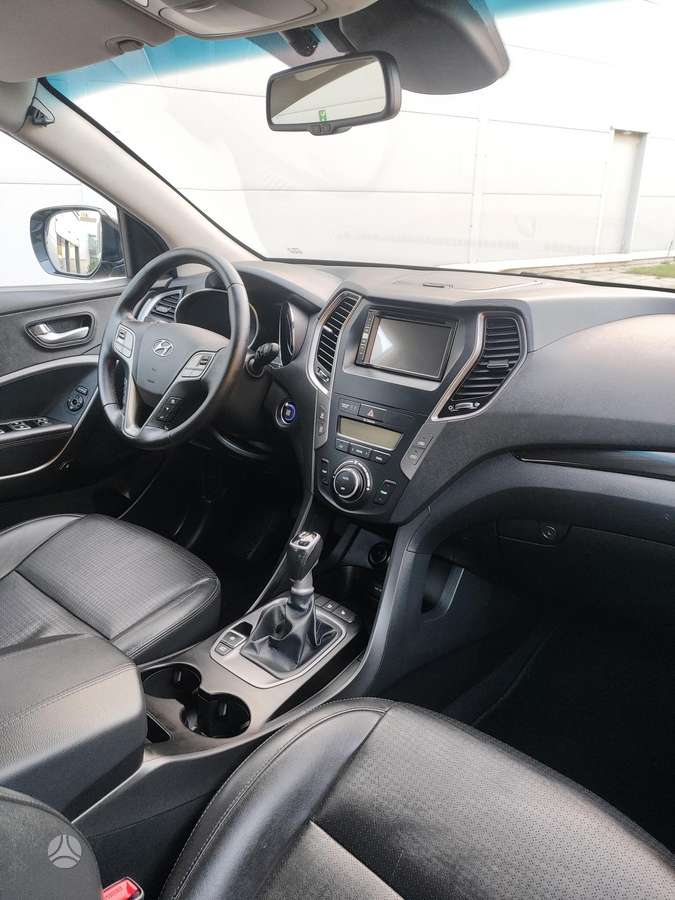 Hyundai Santa 2013 — photo 11