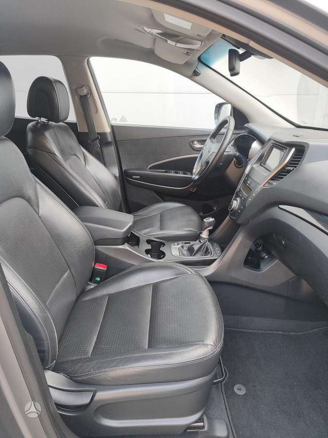 Hyundai Santa 2013 — photo 14