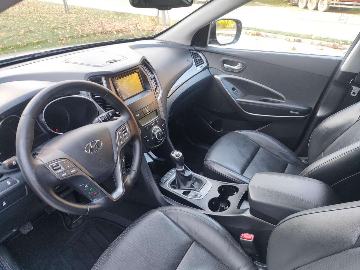 Hyundai Santa 2013 — photo 7