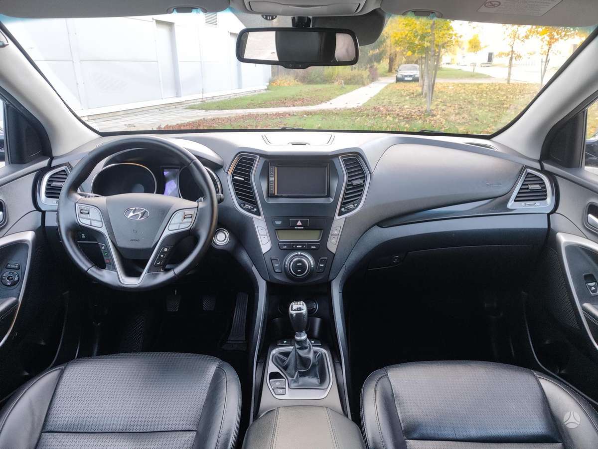 Hyundai Santa 2013 — photo 8