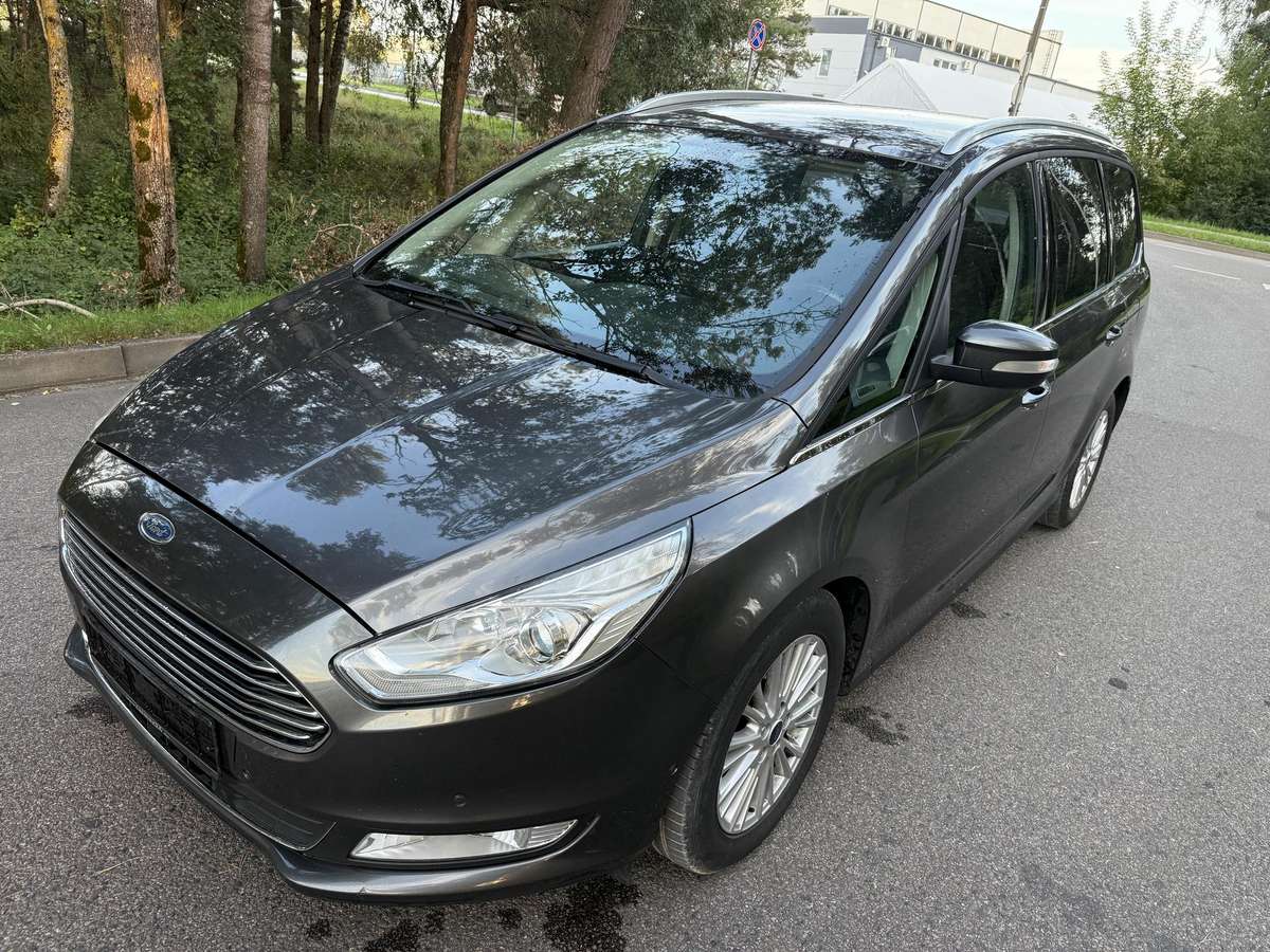 Ford Galaxy 2015 — вигляд ззаду