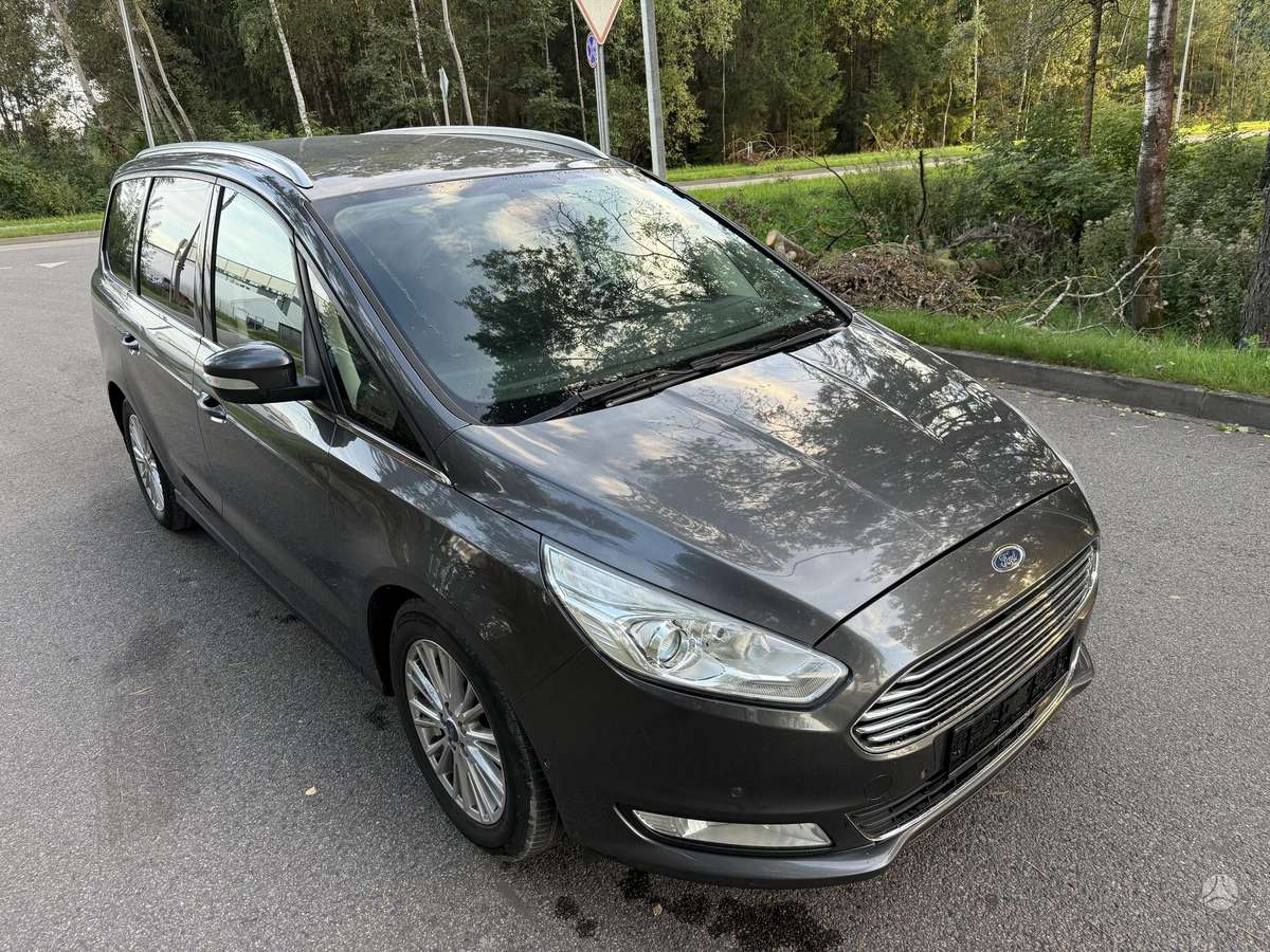 Ford Galaxy 2015 — фото 5