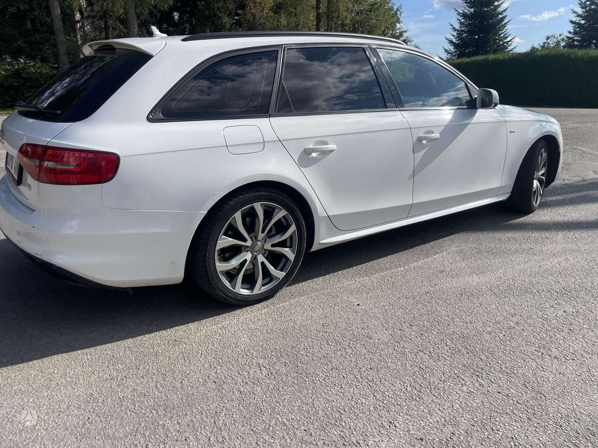 Audi A4 2015 — engine 2000 cm³, 150 HP (110kW)