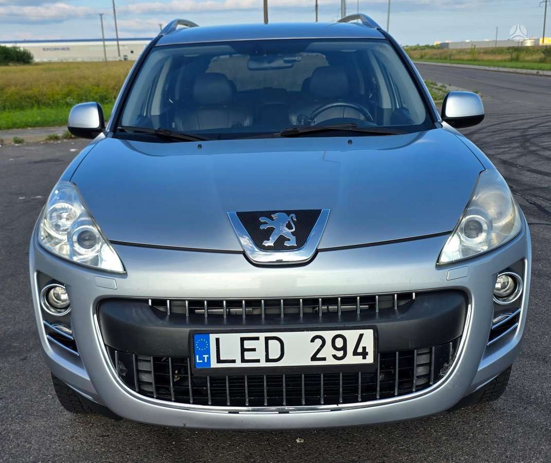 Peugeot 4007 2010 — photo 7