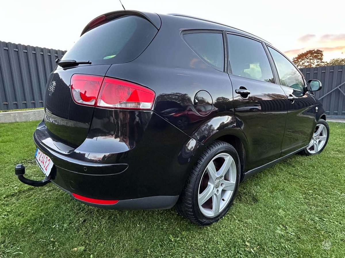 Seat Altea 2010 — photo 17
