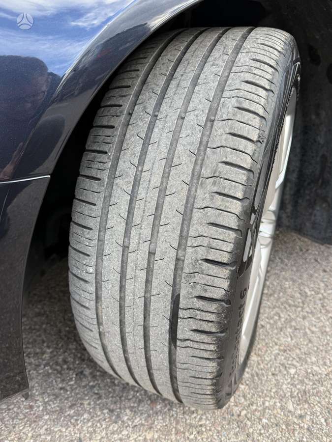 Audi A4 2014 — photo 12