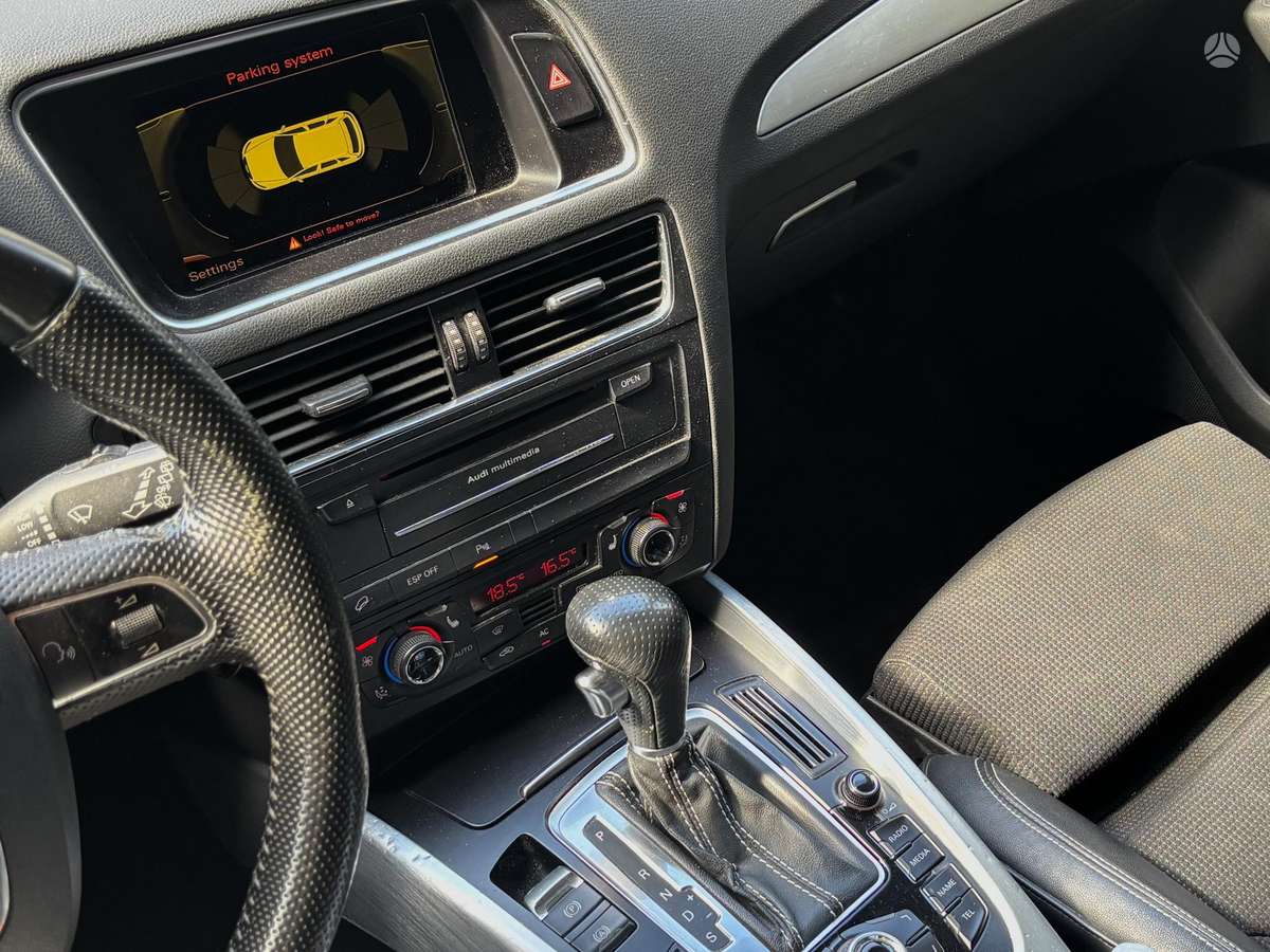 Audi Q5 2009 — photo 13