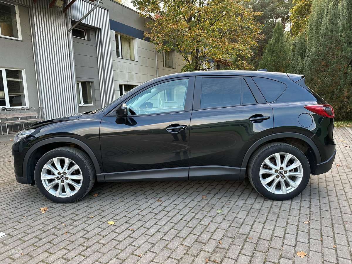 Mazda CX-5 2014 — вигляд ззаду