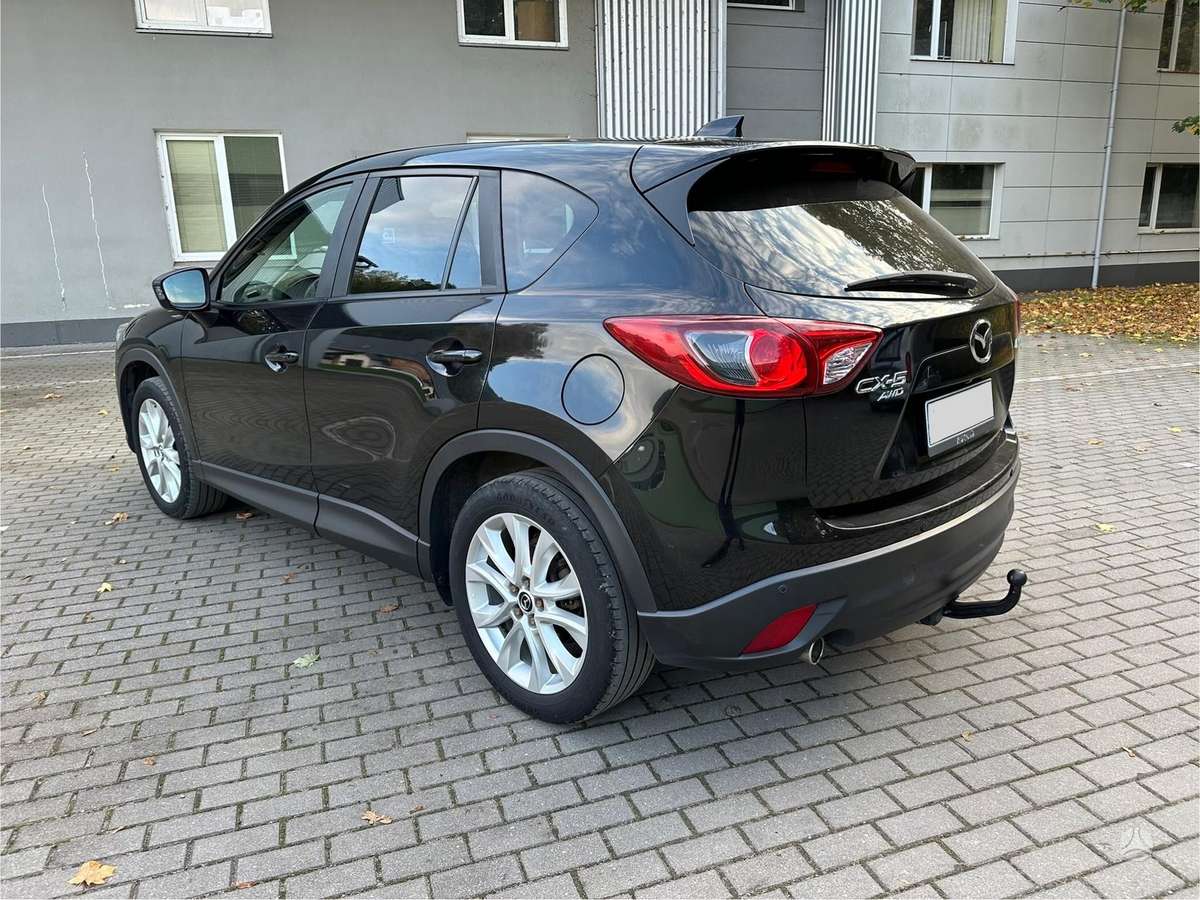 Mazda CX-5 2014 — салон