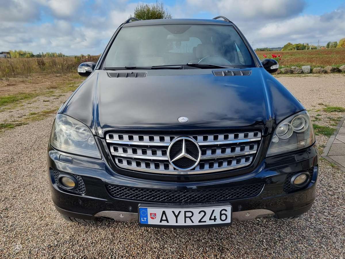 Mercedes-Benz ML320 2008 — engine 3000 cm³, 224 HP (165kW)