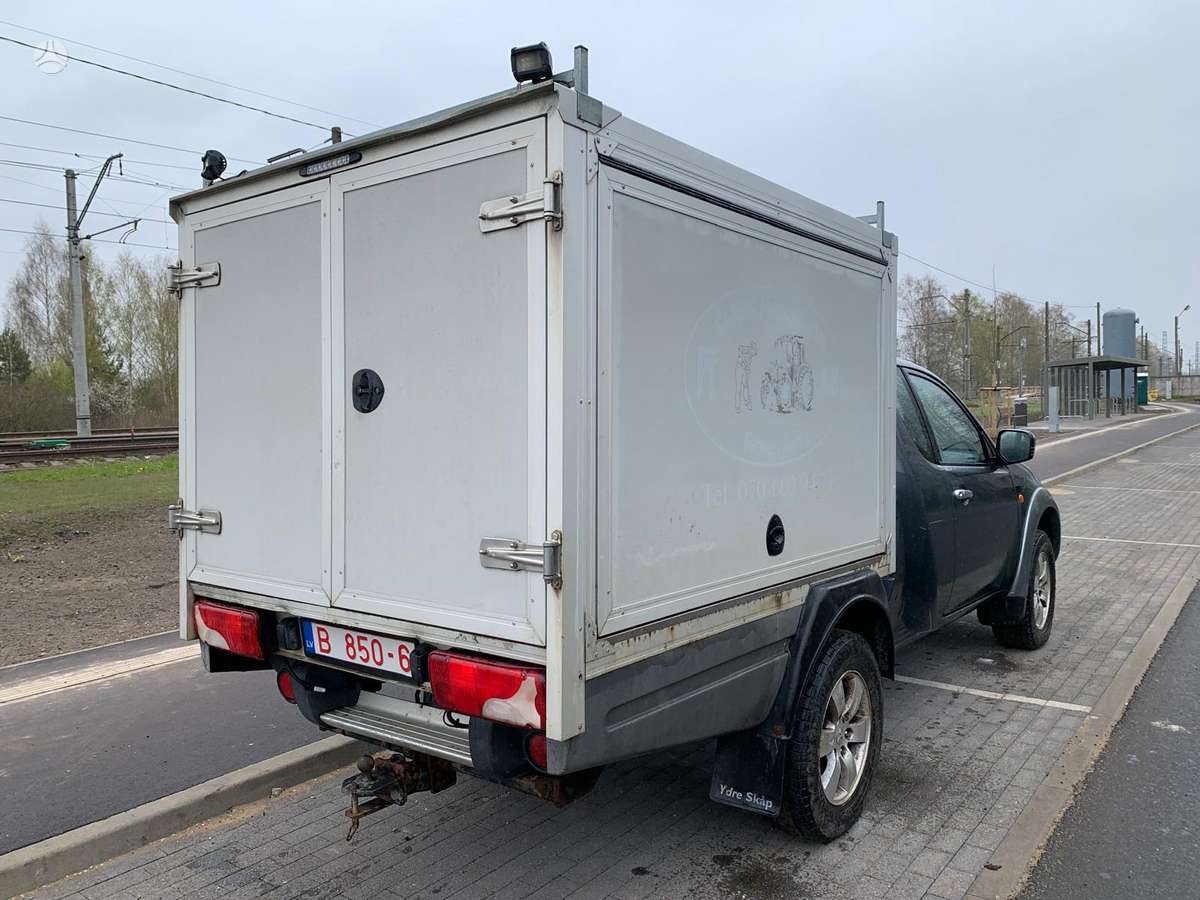 Mitsubishi L200 2007 — photo 8