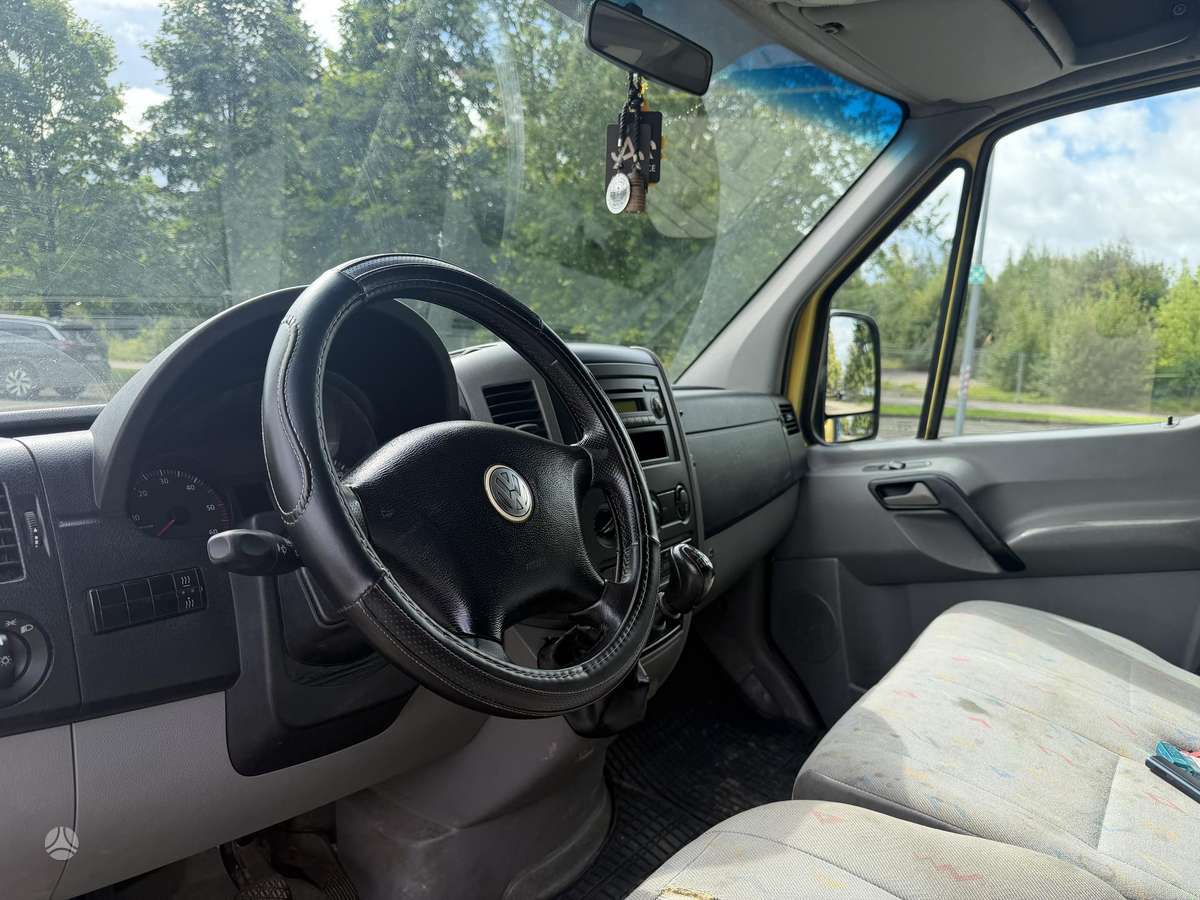 Volkswagen Crafter 2008 — photo 11