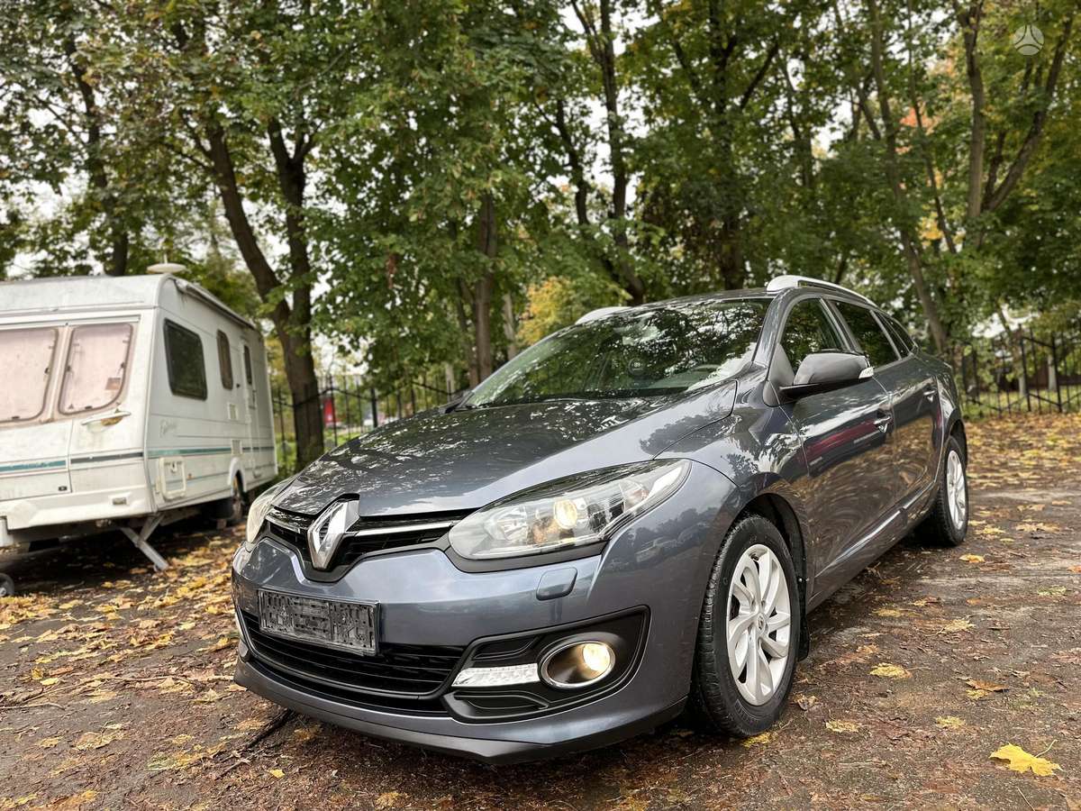 Renault Megane 2015 — photo 21