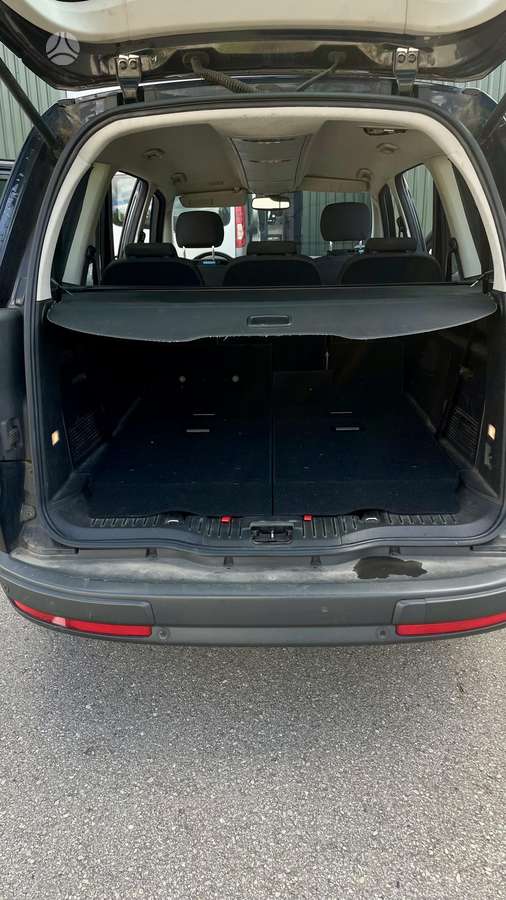 Ford Galaxy 2008 — photo 11