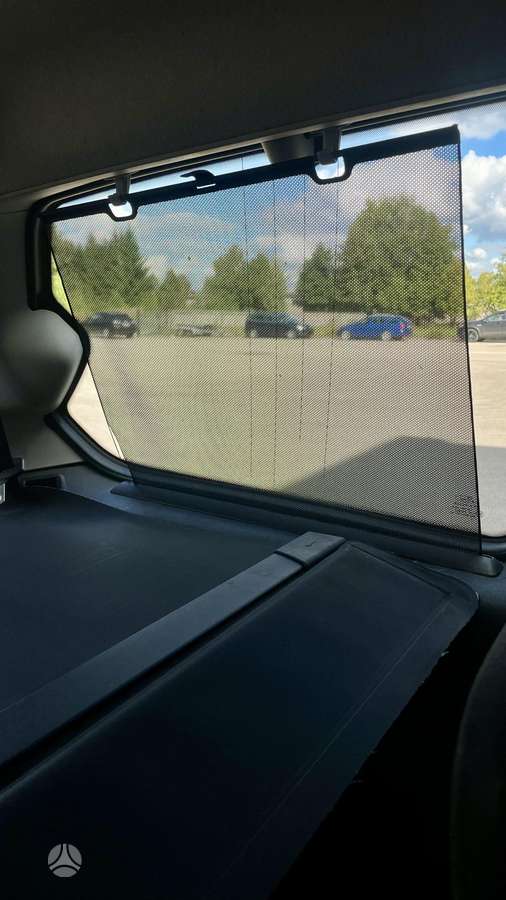 Ford Galaxy 2008 — photo 16