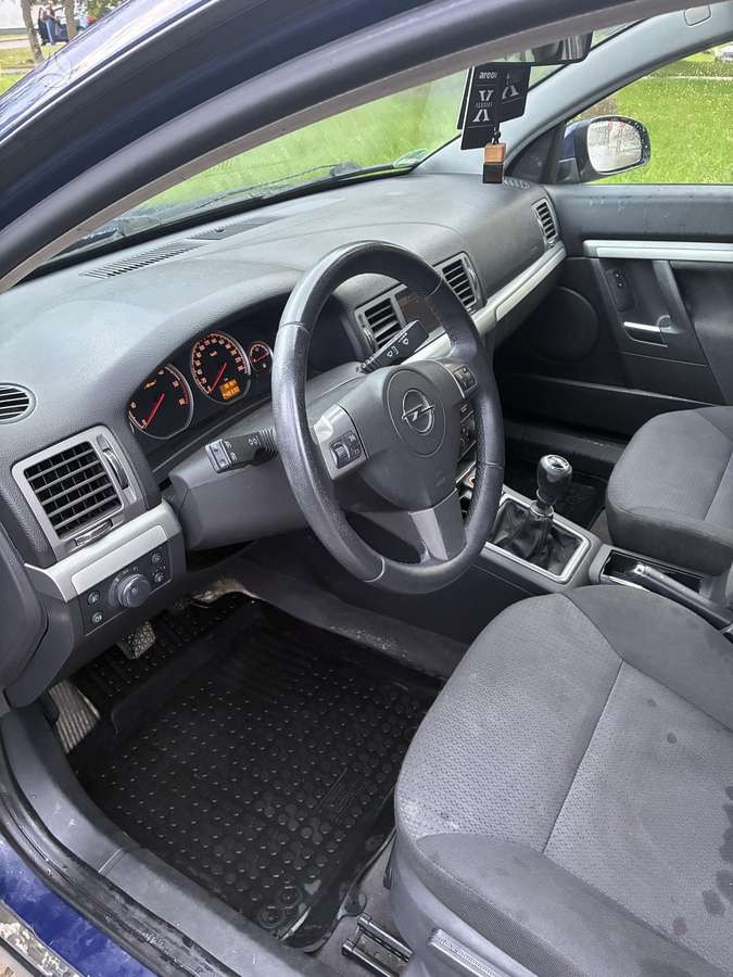 Opel Vectra 2007 — photo 13