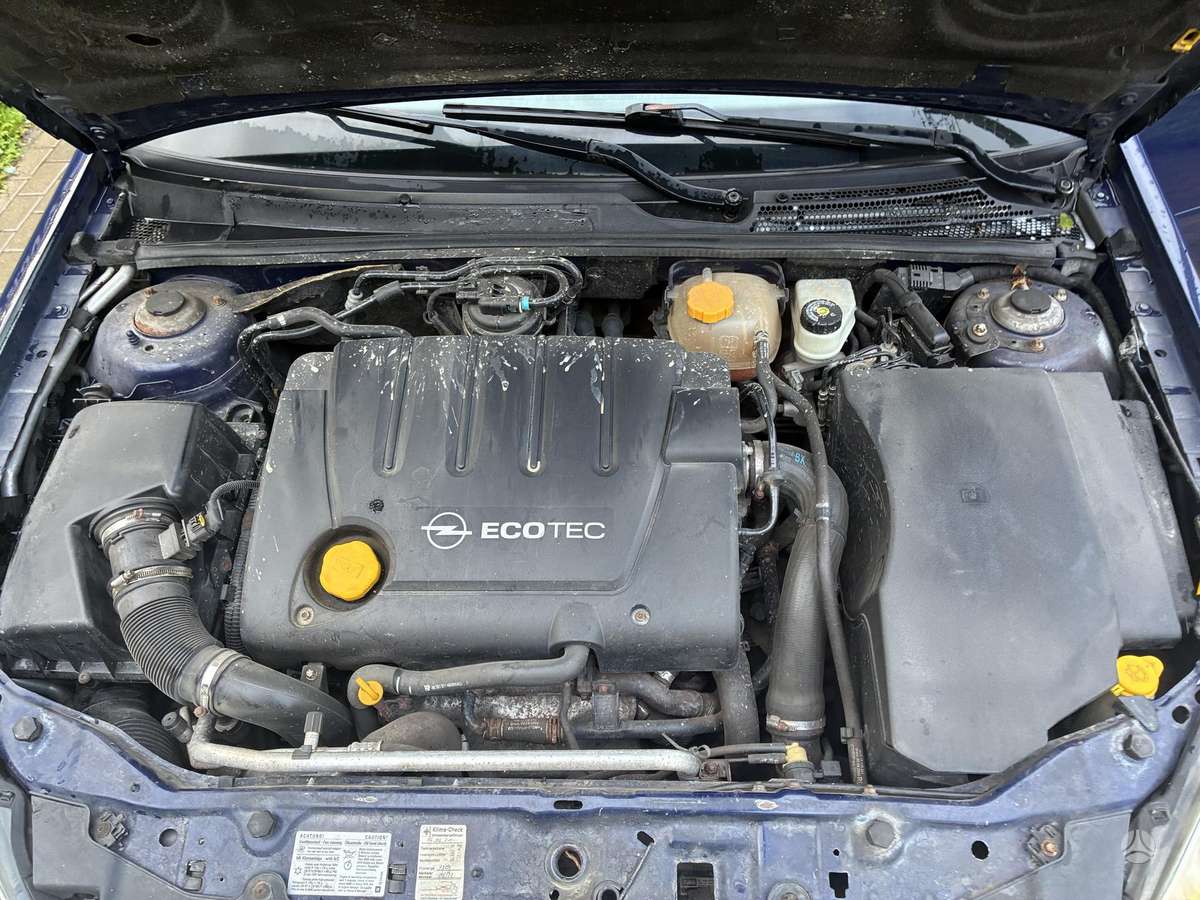 Opel Vectra 2007 — photo 16