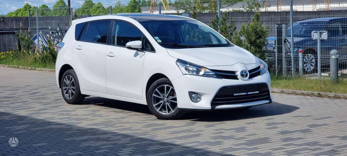 Toyota Verso 2014 — авто для ЗСУ з Європи