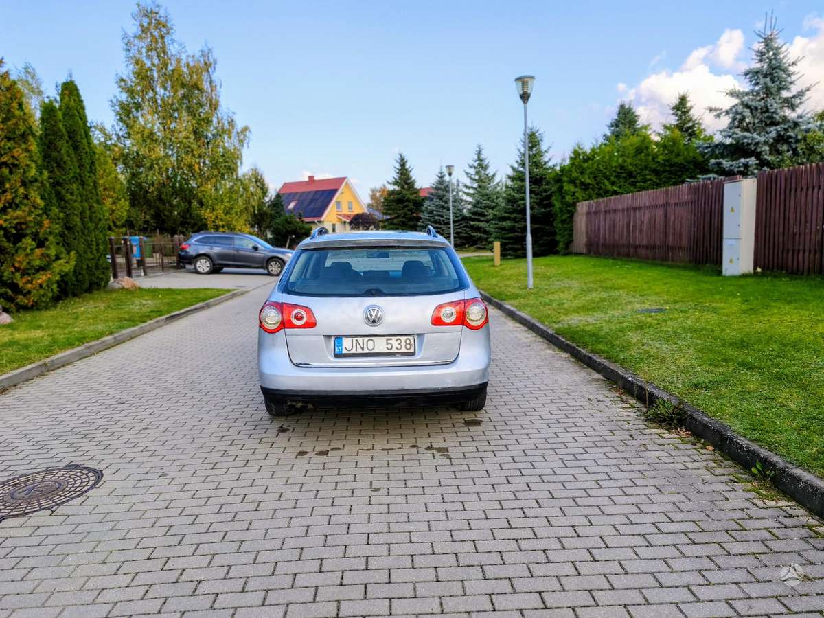 Volkswagen Passat 2006 — двигун 1900 cm³, 105 HP (77kW)