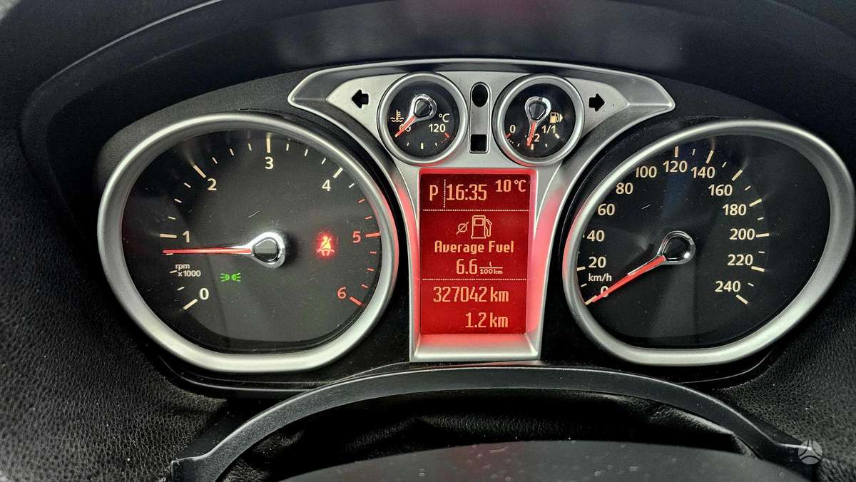 Ford C-MAX 2008 — вигляд ззаду