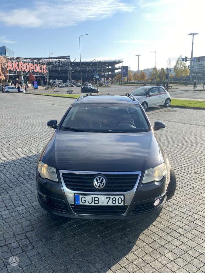 Volkswagen Passat 2009 — photo 26