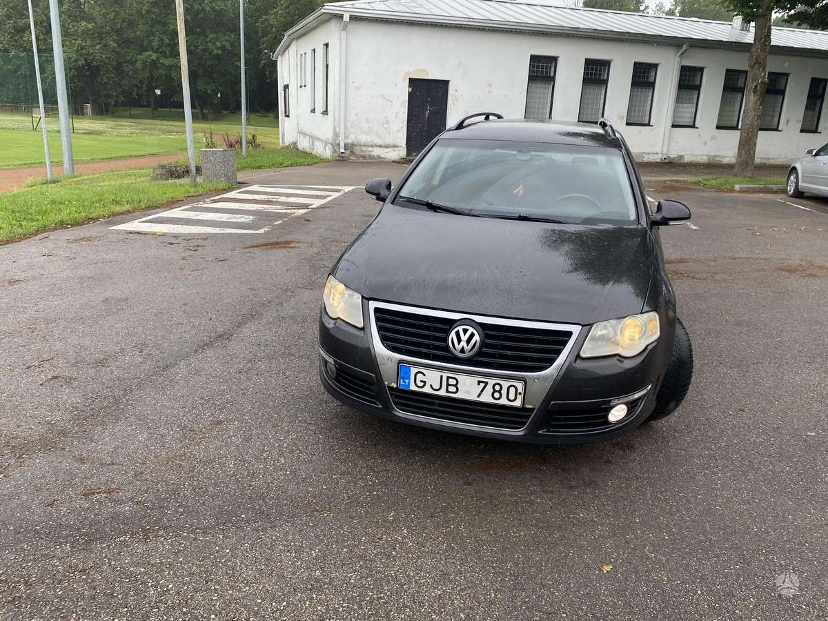Volkswagen Passat 2009 — photo 5