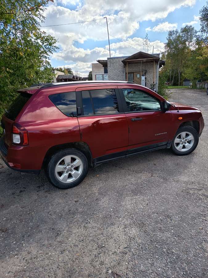 Jeep Compass 2014 — двигун 1998 cm³, 160 HP (118kW)