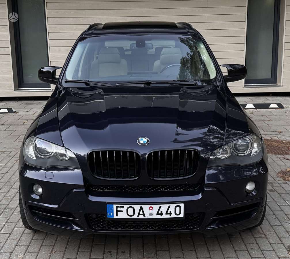 BMW X5 2007 — вигляд ззаду
