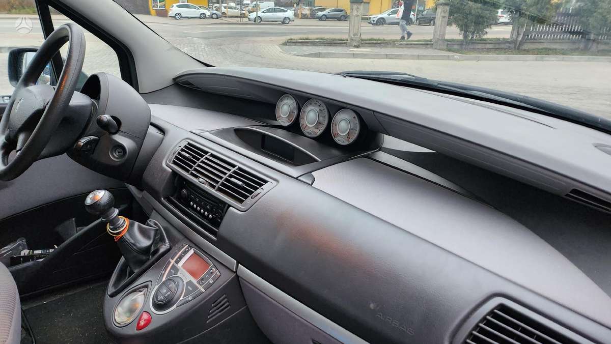 Peugeot 807 2006 — photo 6