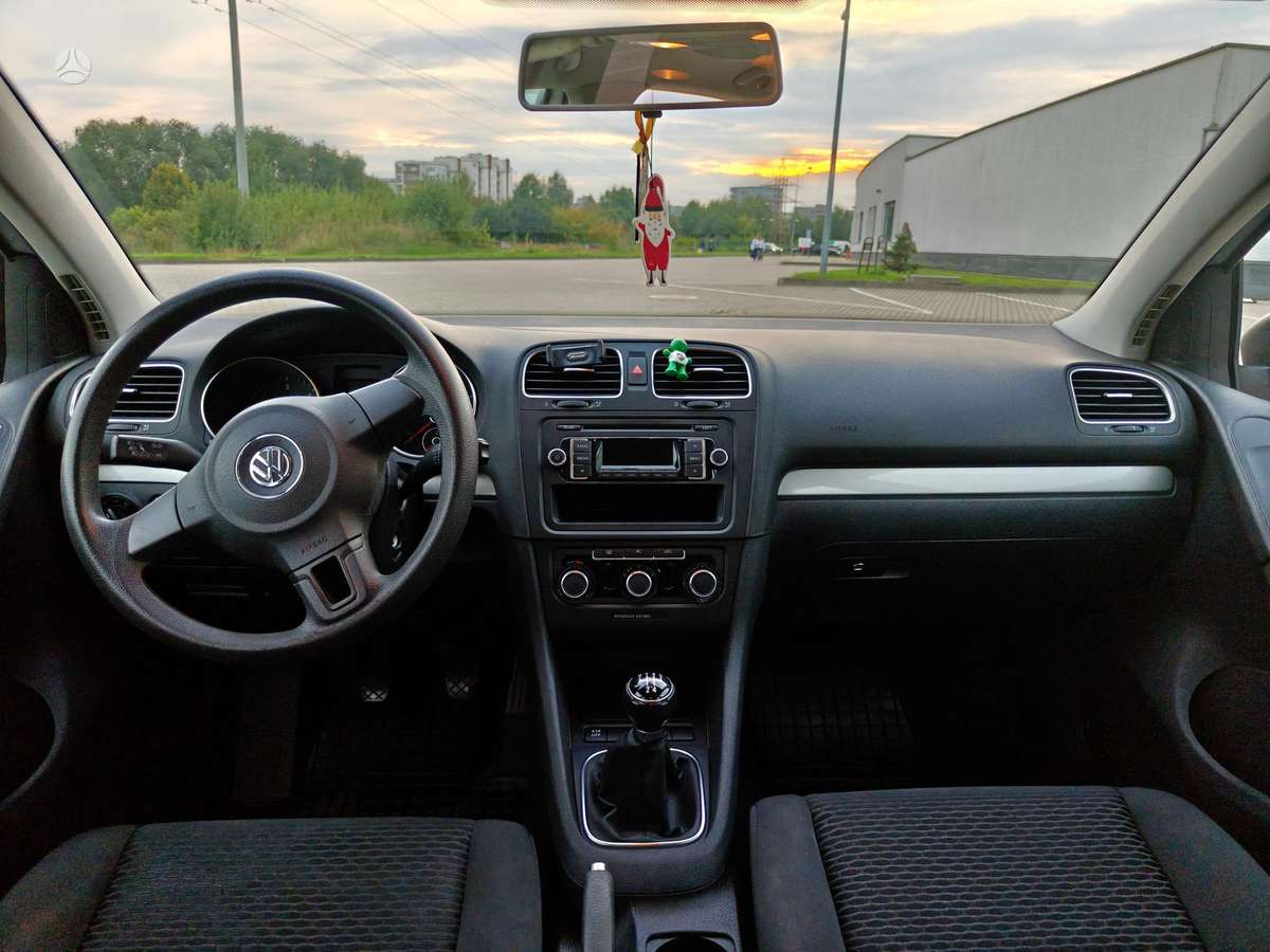 Volkswagen Golf 2012 — photo 8