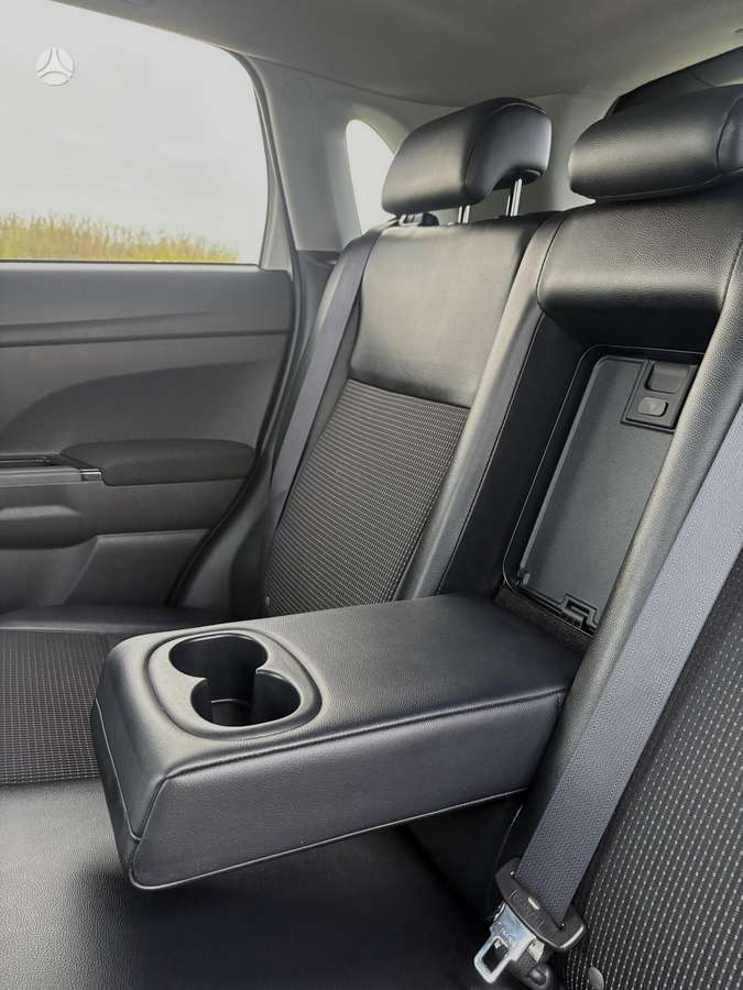 Peugeot 4008 2013 — photo 13