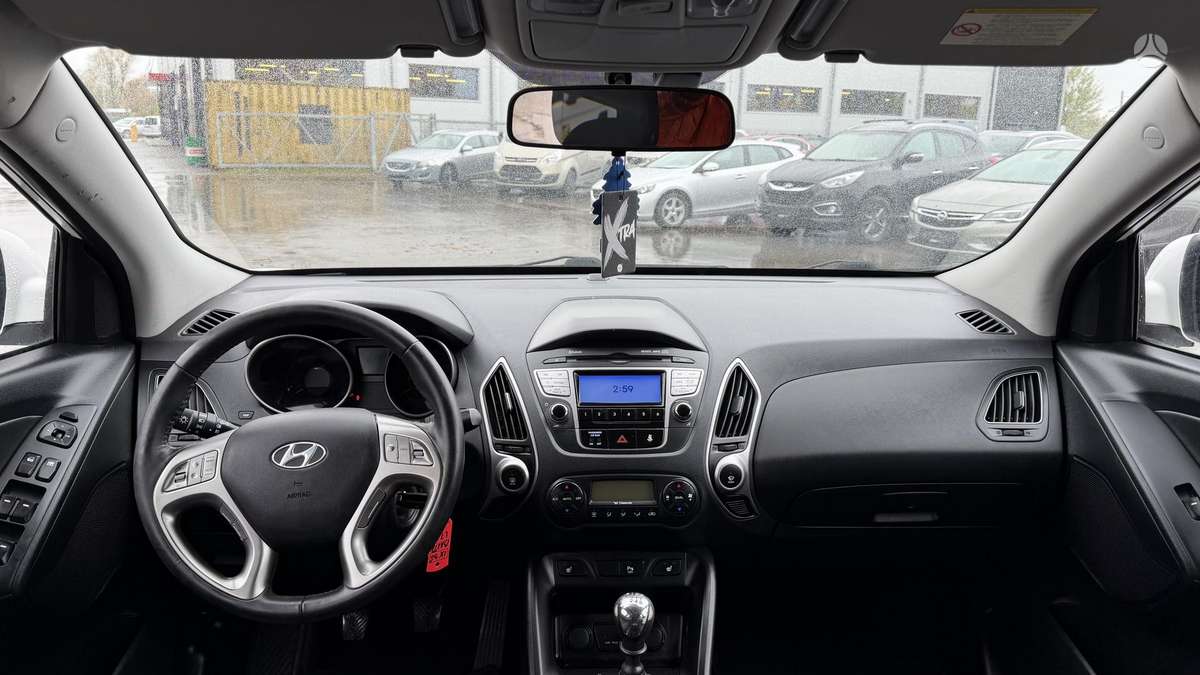 Hyundai ix35 2012 — photo 10