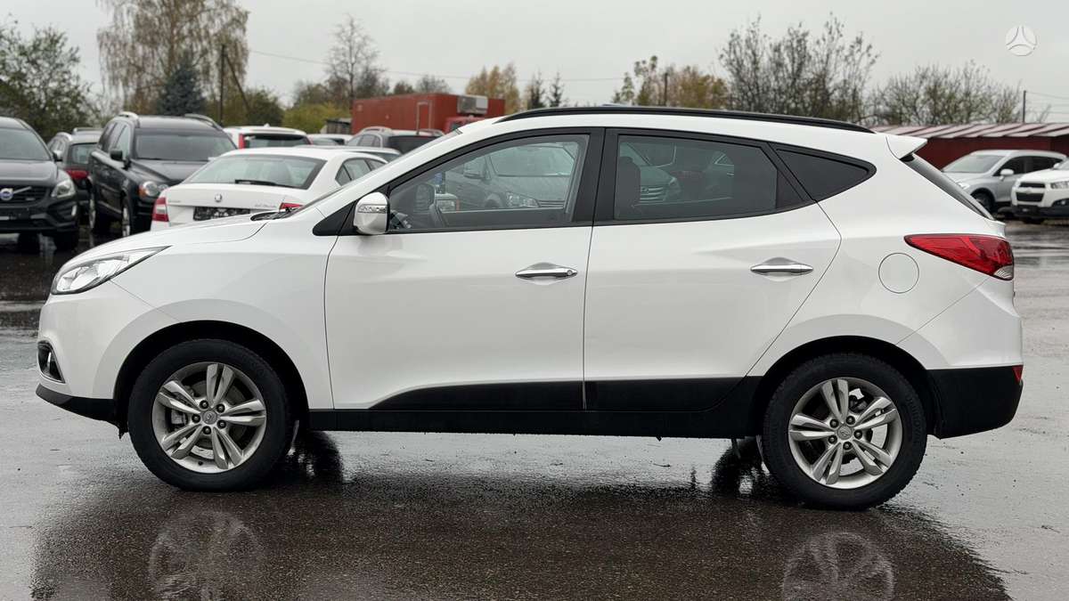 Hyundai ix35 2012 — photo 8