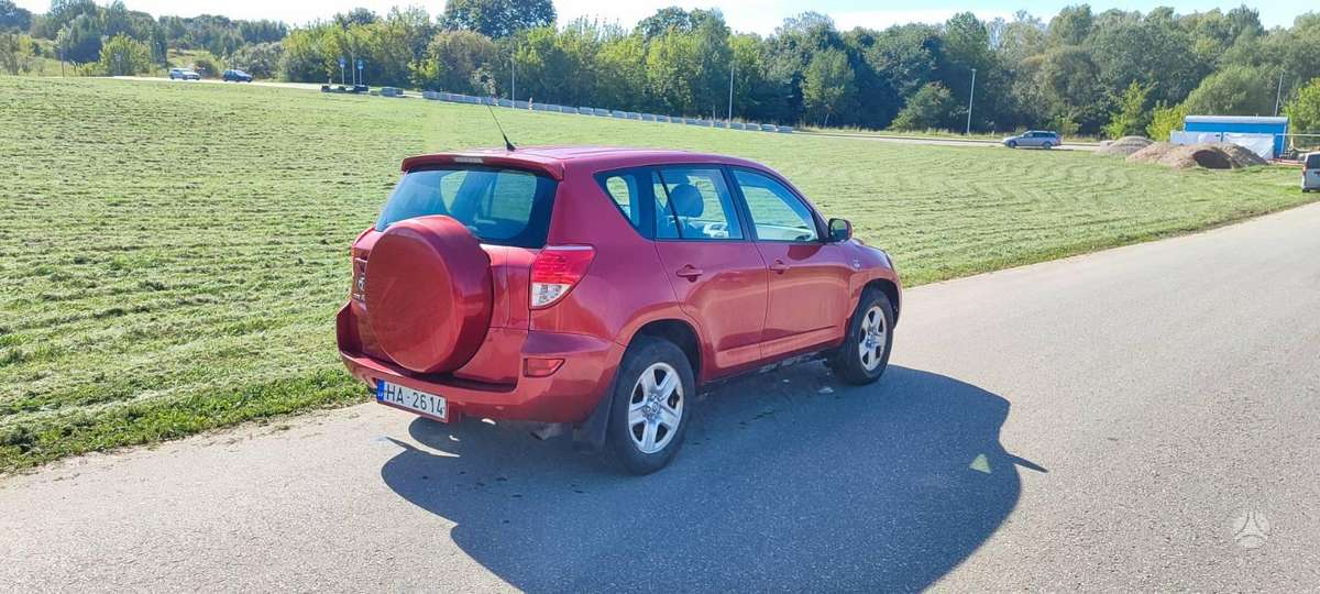 Toyota RAV4 2008 — engine 2231 cm³, 136 HP (100kW)