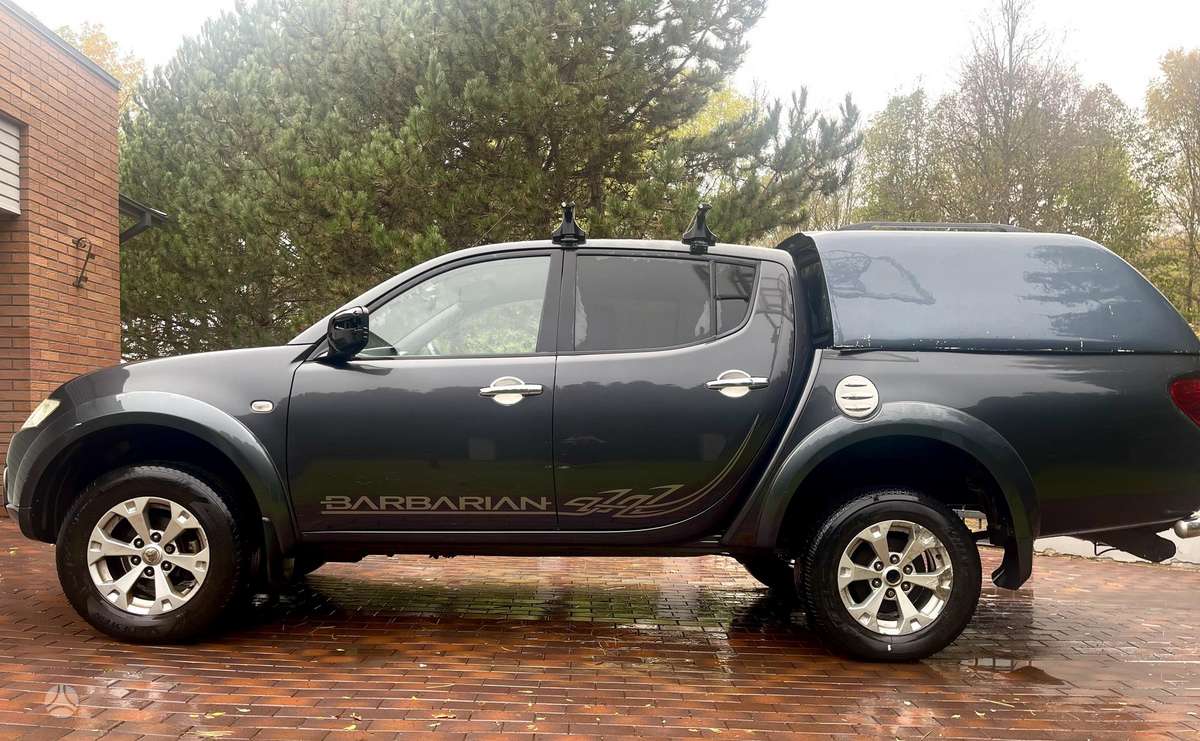 Mitsubishi L200 2011 — двигун 2477 cm³, 136 HP (100kW)
