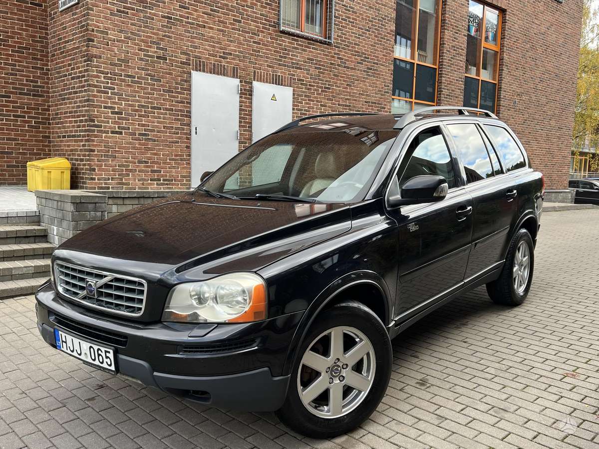 Volvo XC90 2007 — салон