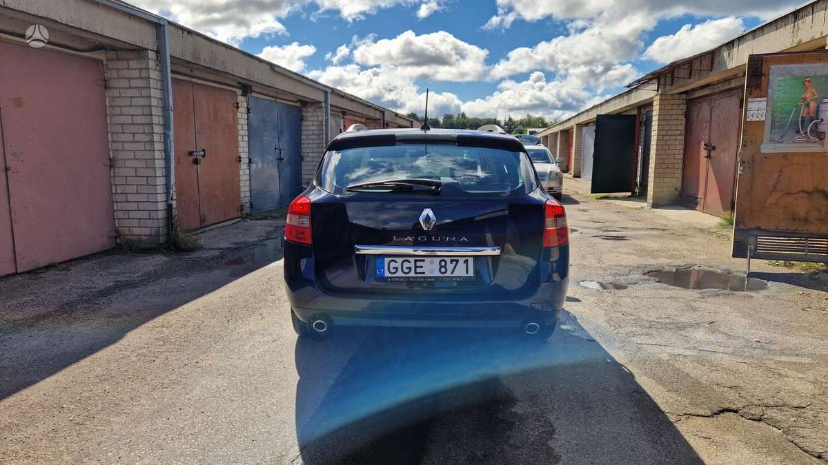 Renault Laguna 2009 — photo 5