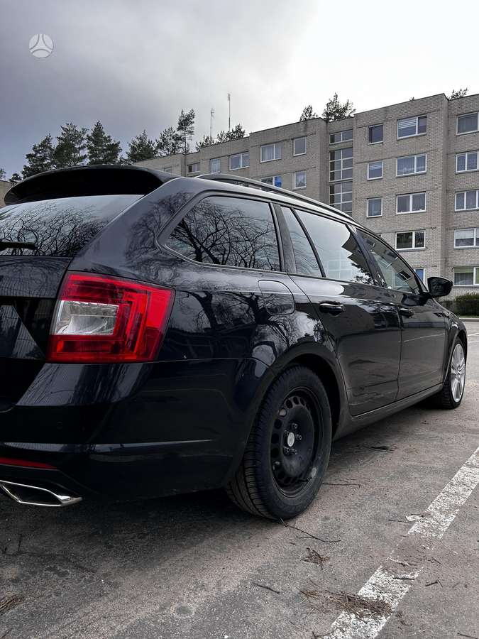 Skoda Octavia 2014 — engine 1968 cm³, 184 HP (135kW)