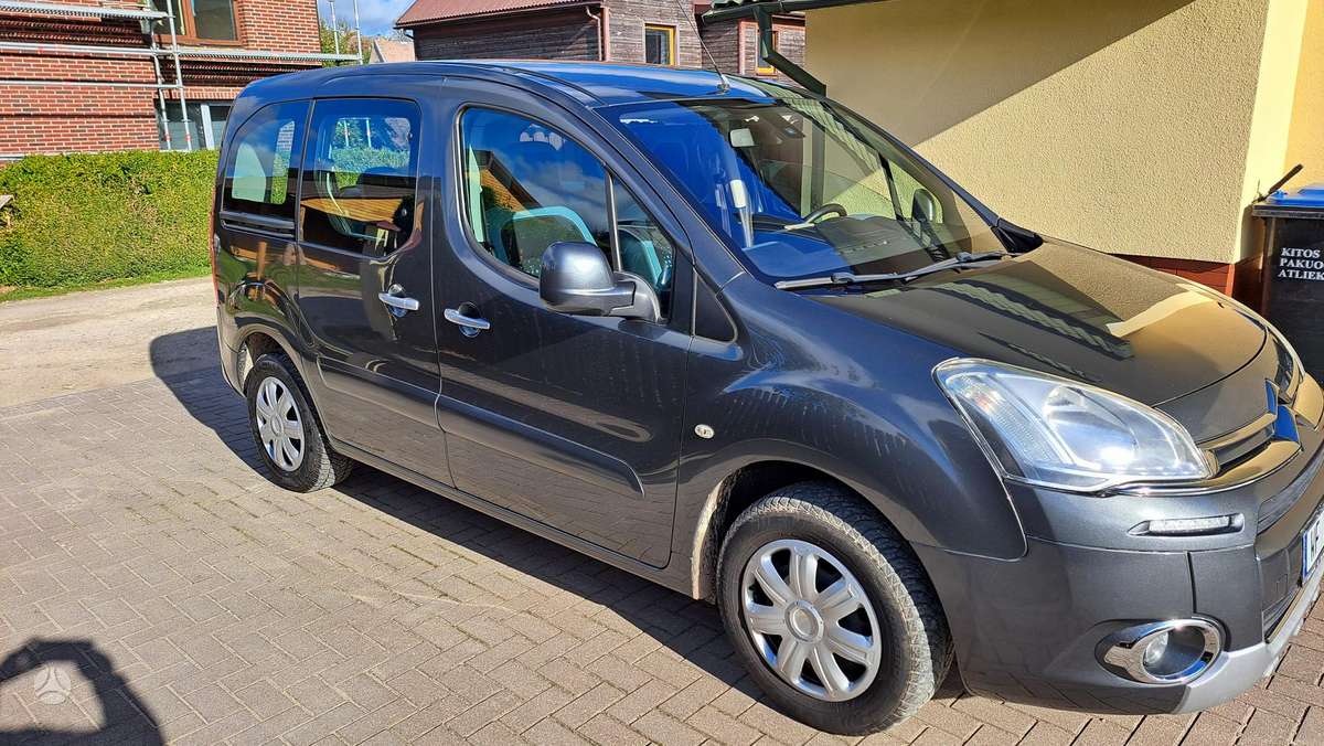 Citroen Berlingo 2014 — двигун 1560 cm³, 114 HP (84kW)