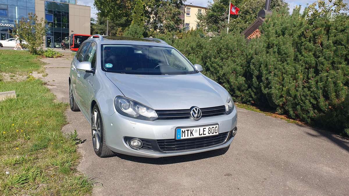 Volkswagen Golf 2010 — photo 25