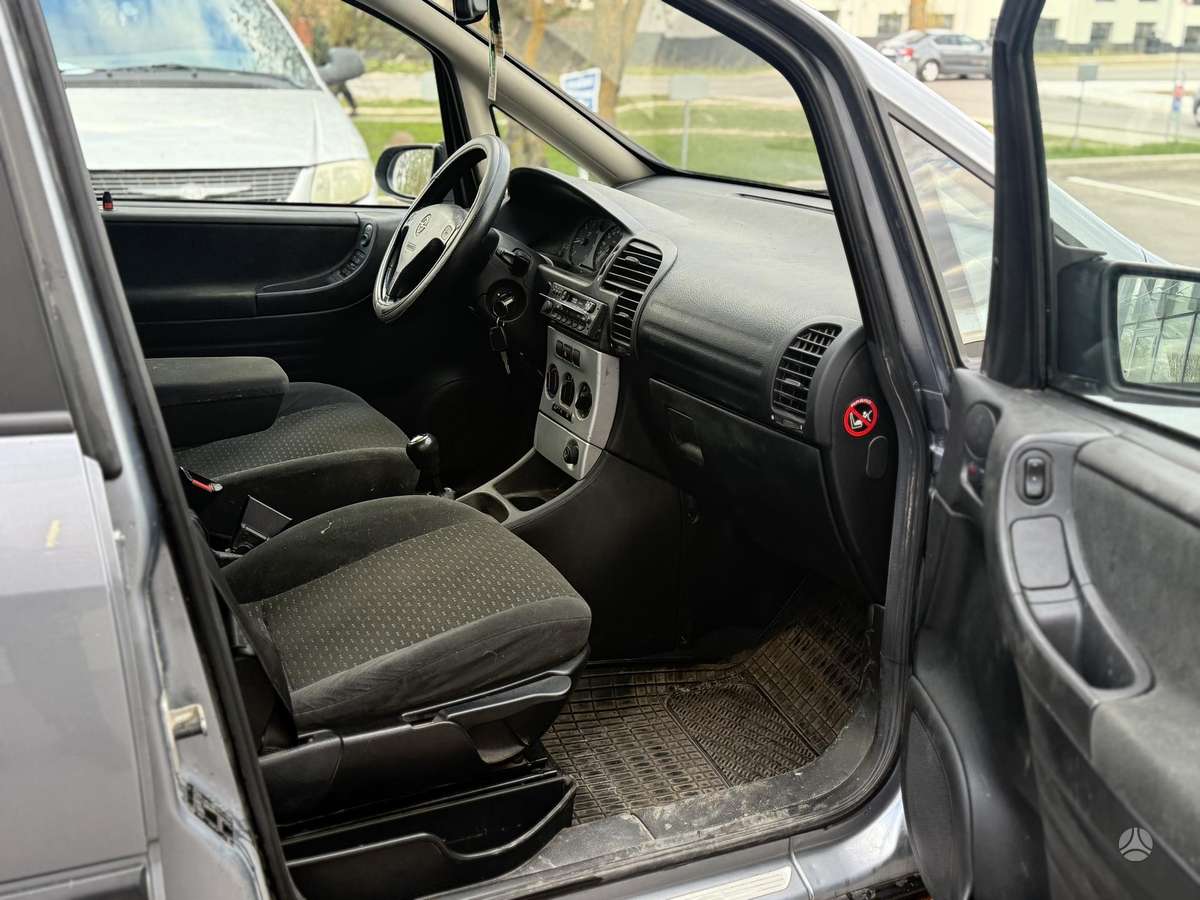 Opel Zafira 2004 — photo 6