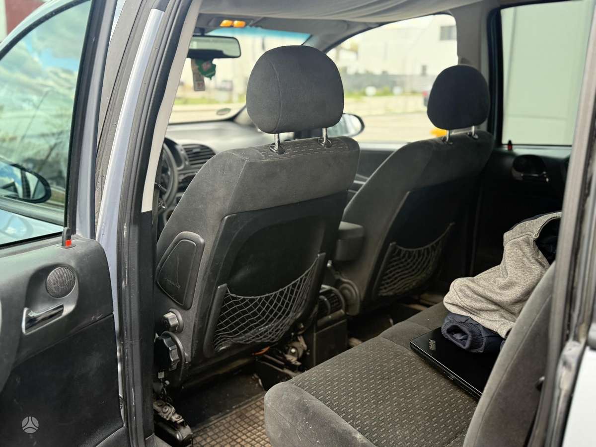 Opel Zafira 2004 — photo 8