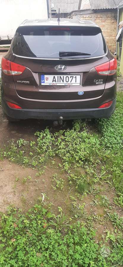 Hyundai ix35 2011 — салон