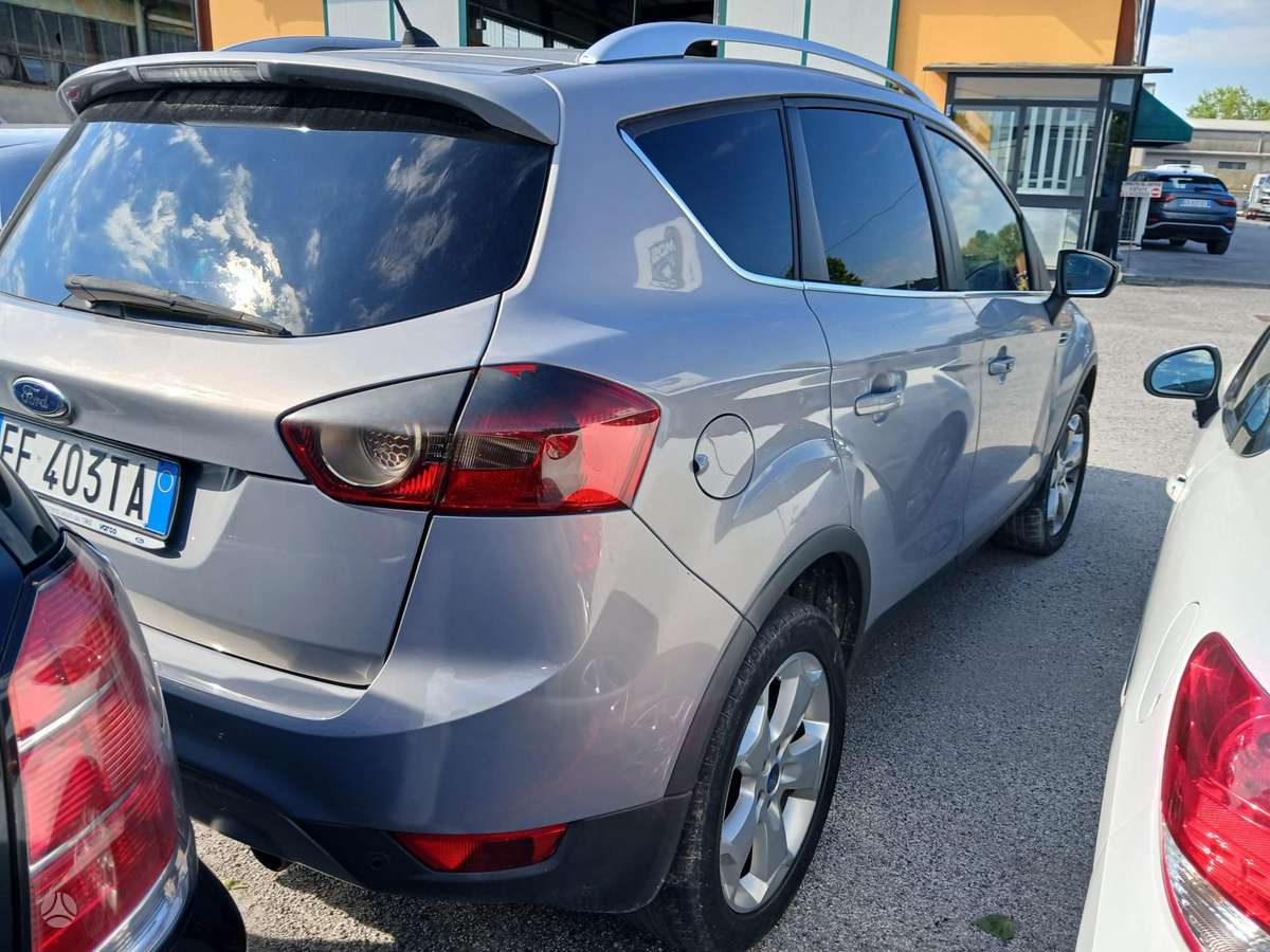 Ford Kuga 2011 — photo 13